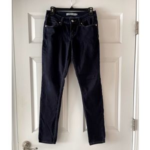 Levi’s 524 Skinny Jeans